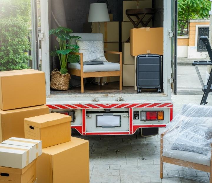 Menemen Baba Nakliyat profesyonel ekip çalışması - Güvenli ve hızlı taşıma hizmeti